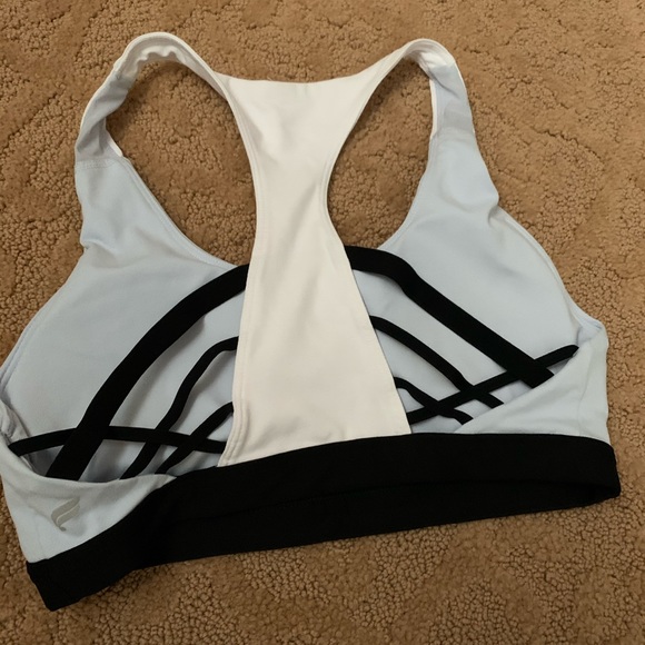 Fabletics bundle - Picture 2 of 5